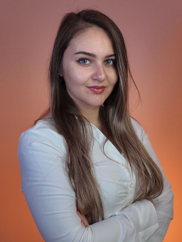 Yağmur Ekinci, Özel Eğitim Öğretmeni